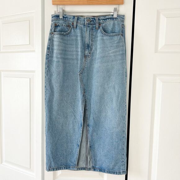 Abercrombie & Fitch High Rise Denim Midi Skirt Blue Button Front Size 27/4 - Picture 2 of 8